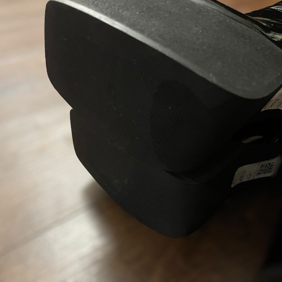 ASOS Design Above Ankle Platform Stomper Boots • Size 7 • Women - Picture 10 of 15